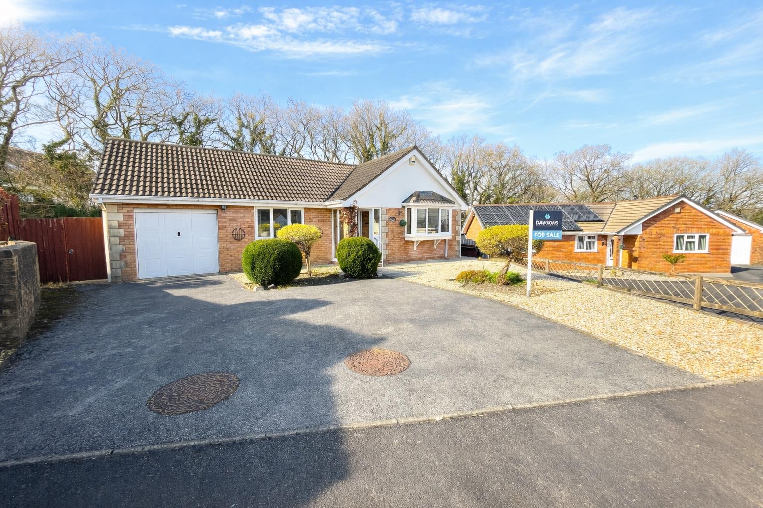 Oakwood Drive, Gowerton, Swansea, SA4 3DJ